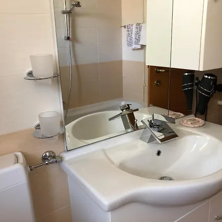 Bed & Breakfast Swimming Pool *